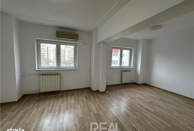 Spațiu comercial, de 64 mp, în Tineretului - 12