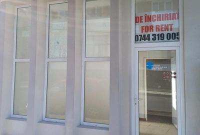 Spațiu comercial, de 21 mp, în Central - 1