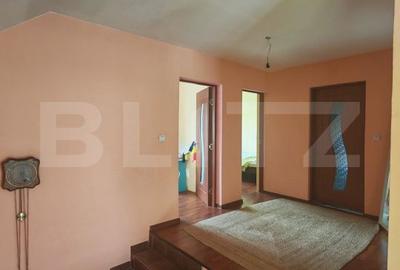 Casă cu 5 camere cu Teren 550 Mp în Săndulești - 9