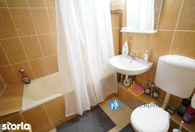 Apartament cu 3 camere decomandat, mobilat în Știrbei Vodă