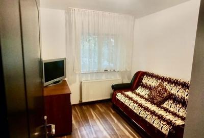 Casă cu 4 camere în Vlădești