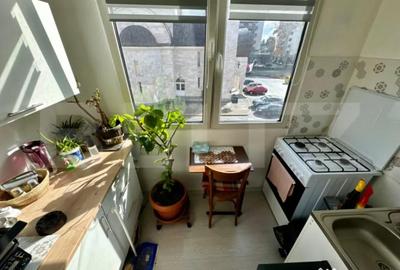 Apartament cu 3 camere decomandat în Calea Aradului - 2