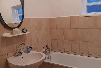 Casă cu 4 camere în Năvodari - 4
