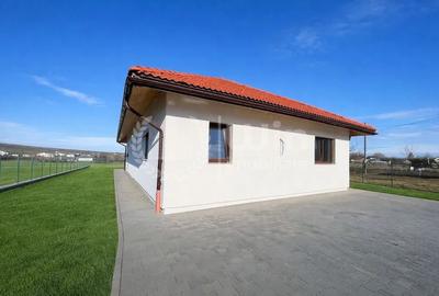 Casă individuală cu 4 camere cu Canalizare în Jucu de Mijloc - 3