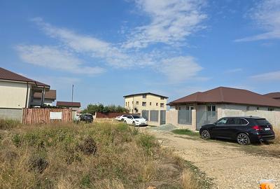 Teren Construcții intravilan de 450 mp, în Lazu - 11