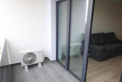 Bloc nou - prima - langa Universitatea Bacovia- 2 camere - - 3