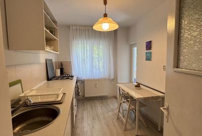 Apartament cu 2 camere decomandat, mobilat în Cotroceni
