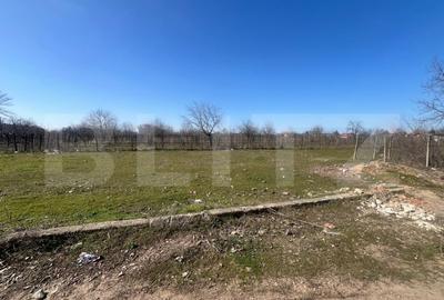 Teren Construcții intravilan de 700 mp, în Exterior Est - 3