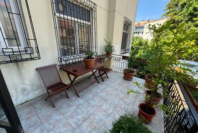 Casă cu 14 camere cu Garaj în Central - 8