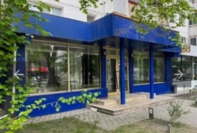Spațiu comercial, de 100 mp, în Central - 8