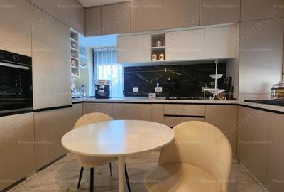 Triplex Giroc - 3 camere - constructie 2021 - mobilat si utilat - 150.000 Euro - 6