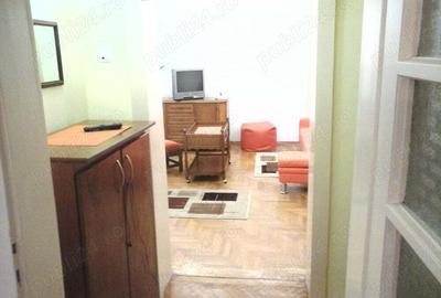Vand nivel casa, in imobil triplex, cu curte auto si intrare separata, ultracentral, Brasov - 5