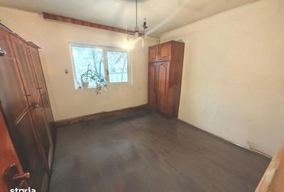 Apartament cu 4 camere decomandat în Rahova - 9