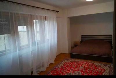 Apartament cu 2 camere decomandat în Central - 3