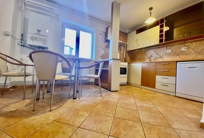 Închiriere apartament cu 3 camere, calea Bucuresti - 14