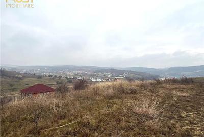 Teren Construcții extravilan de 905 mp, în Sigmir - 4