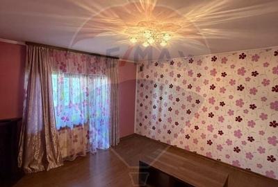 Apartament cu 4 camere decomandat, mobilat în Republicii - 10