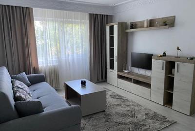 Apartament 3 camere de închiriat Constanța,zona inel 2,complet renovat - 2