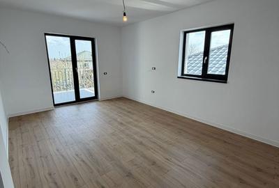 Casă cu 5 camere cu Teren 430 Mp în Afumați - 11