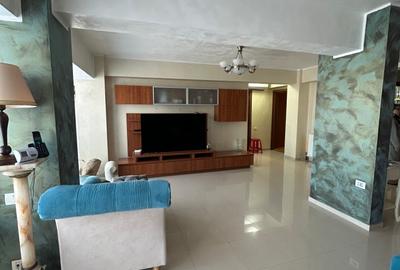 Apartament cu 3 camere decomandat în Peninsula - 3