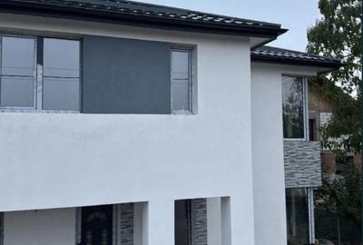 DARZA ( CREVEDIA), VILA 4 CAMERE - 5