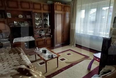 Casă cu 1 camere cu Teren 288 Mp în Titulescu - 3