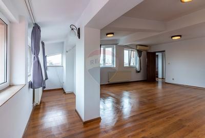 Vila spatioasa si versatila - Zona Margeanului, Bucuresti - 31