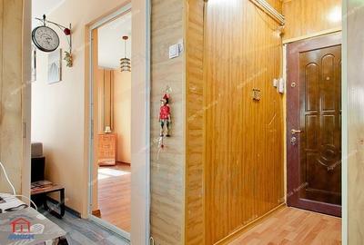 Apartament cu 3 camere semidecomandat, mobilat în Micro 21 - 5