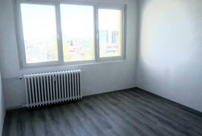 Apartament cu 3 camere semidecomandat, mobilat în Colentina - 9