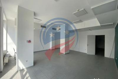 Spațiu comercial, de 350 mp, în Central - 2