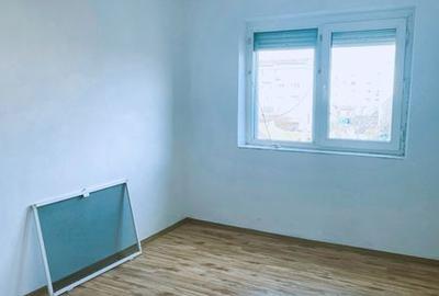 Apartament cu 3 camere în Central - 1