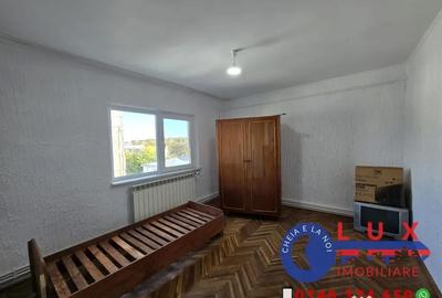 Apartament cu 4 camere decomandat în Piața Nouă - 11