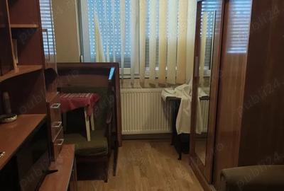 Apartament 3 camere, semidecomandat (Micro 19) - 2