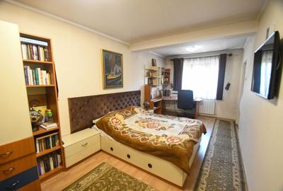 Casă cu 4 camere în Deal - 7