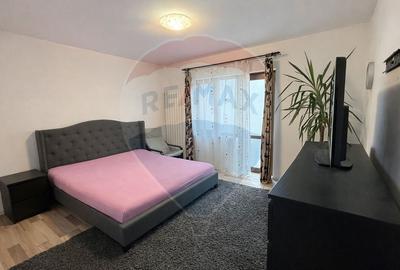 Casă cu 5 camere cu Teren 363 Mp în Central - 10