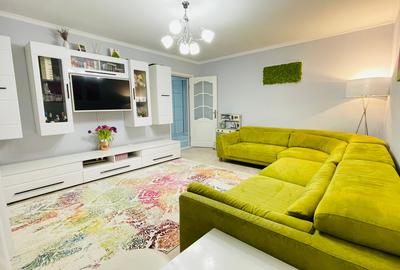 Apartament cu 3 camere decomandat, mobilat în Central - 1