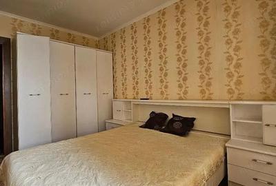 Apartament cu 3 camere in zona Soarelui de vanzare - 1