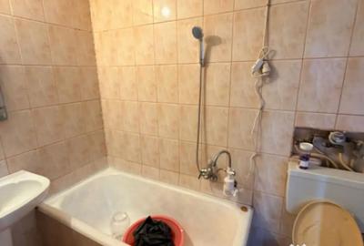Apartament cu 3 camere decomandat în Dacia - 4