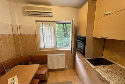 Garsonieră decomandată, mobilată în Tineretului - 11