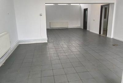 Spațiu comercial, de 66 mp, în Cornișa - 7