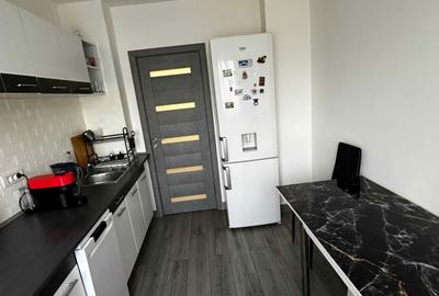 Apartament cu 3 camere decomandat în Drumul Taberei - 5