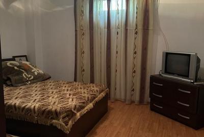 Casă cu 4 camere cu Teren 1105 Mp în Târgșoru Vechi - 16