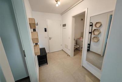 Apartament cu 2 camere decomandat, mobilat în Tractorul - 4