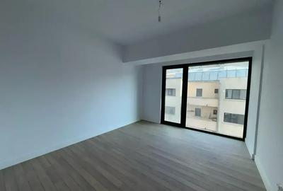 Apartament cu 3 camere decomandat în 13 Septembrie - 2
