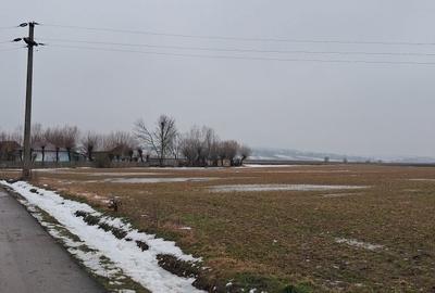 Spațiu comercial, în Zvoriștea - 2