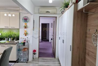 ARADULUI - 3 camere - 2 bai - 2 balcoane - centrala proprie - clima - ETAJ 3
