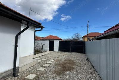 Casă cu Teren 430 Mp în Schela - 1