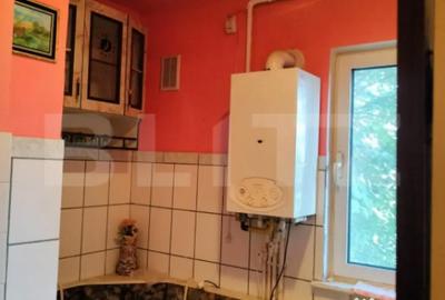 Apartament cu 3 camere decomandat în Minerul