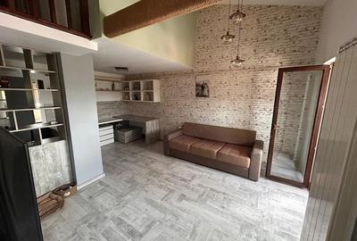 Apartament cu 3 camere decomandat, mobilat în Valea Adâncă