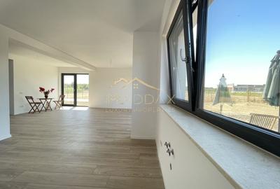 Vila exclusivista**P+1**5 Camere**Teren 704 mp***Langa Padure//Balotesti - 30